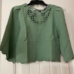GiGio Green Women's Top with Lace Detail S NWT